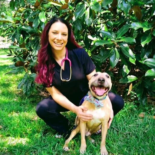Dr. Victoria Torres